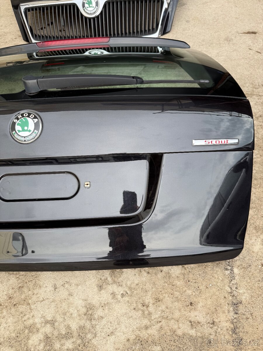 Díly Škoda Octavia 2 Černá - 4