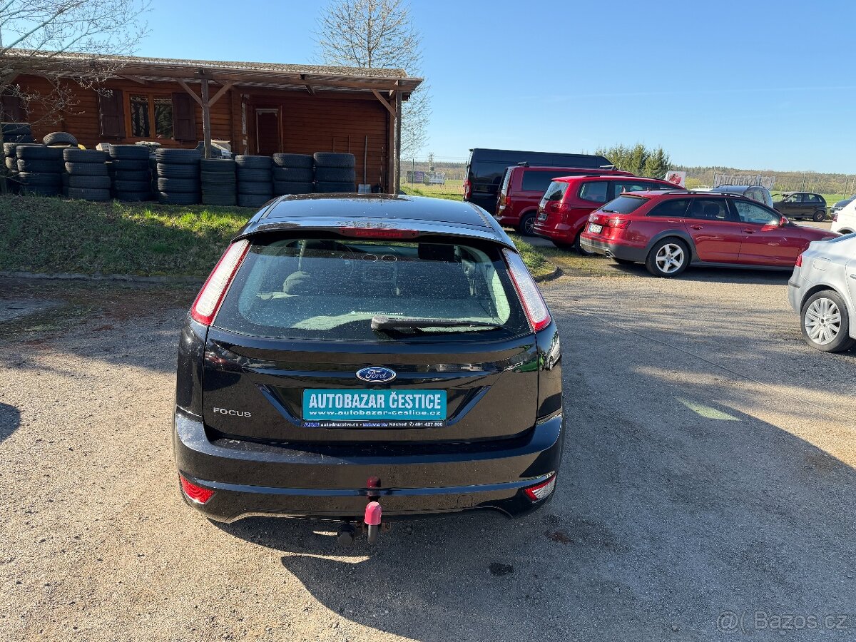 Ford Focus 1.8i - 4