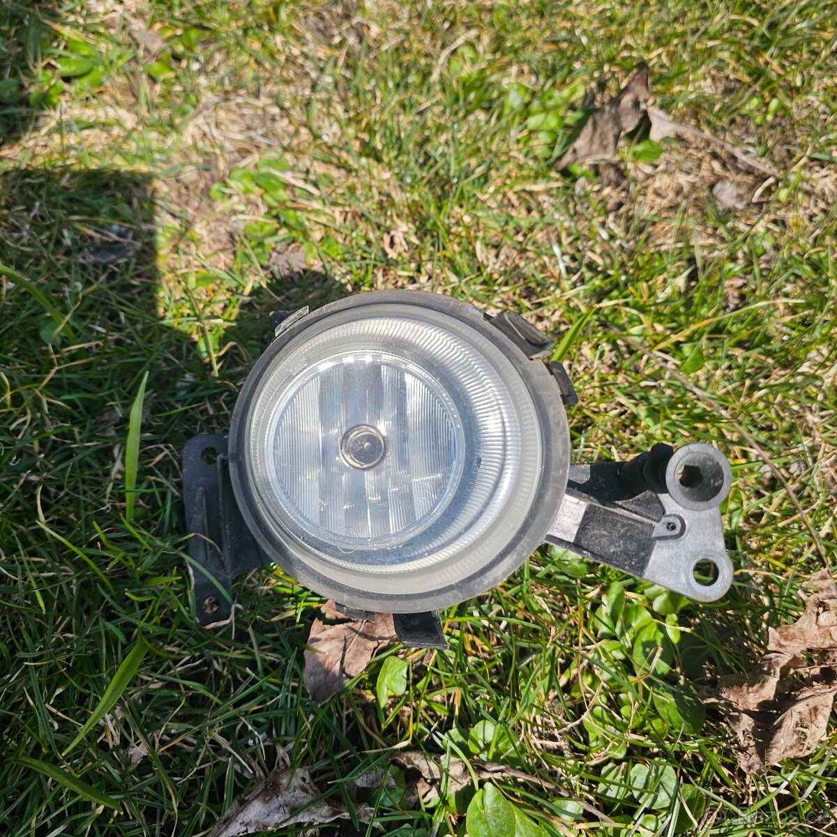 corsa D - zbytky z nárazníku - 4