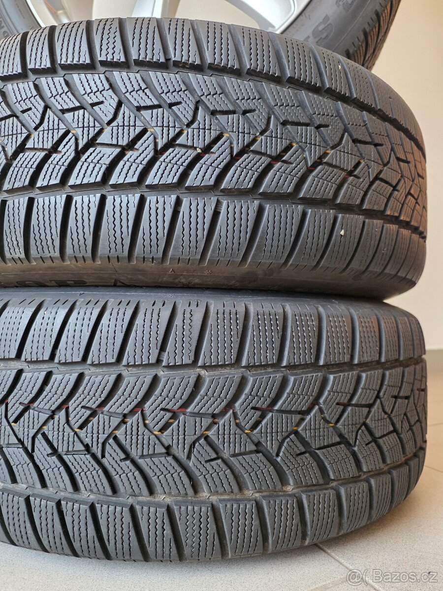 Orig. Volvo XC90 Zimní Dunlop 235/55/19 Top