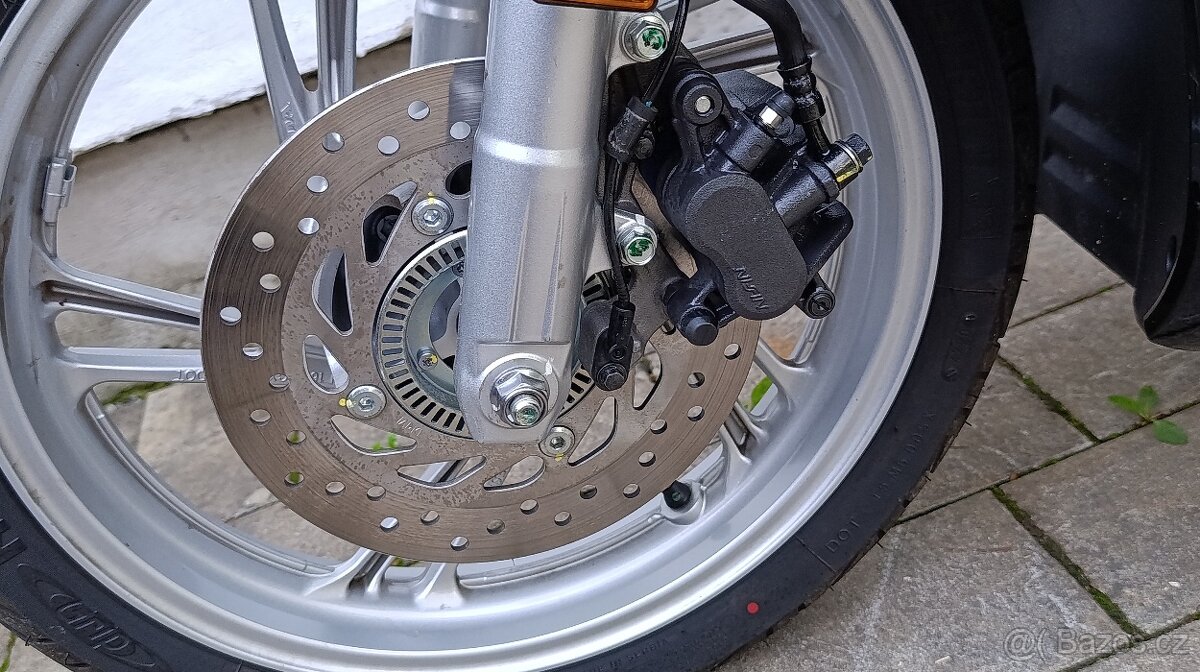 Honda SH 150i - 4