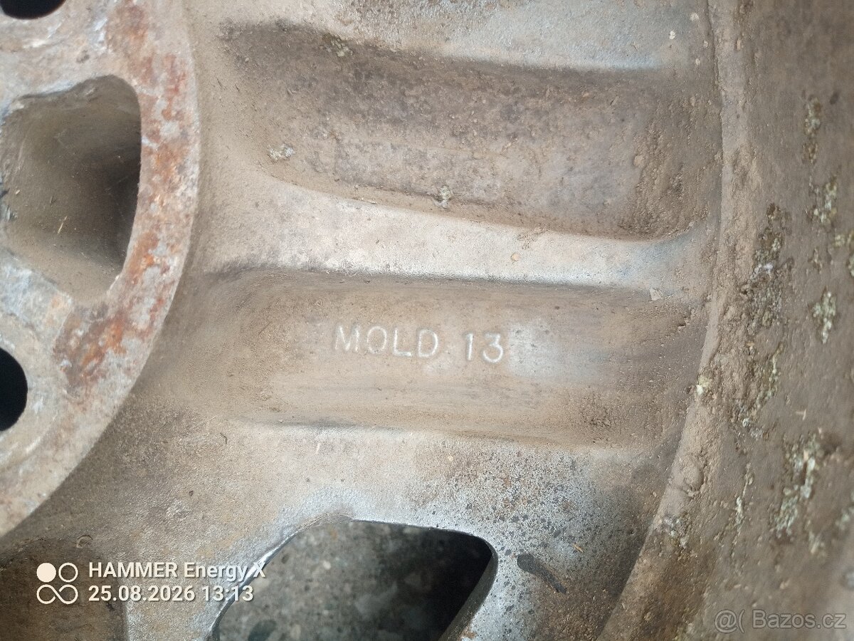Sada 205/70 R15 pneumatiky T3 - 4