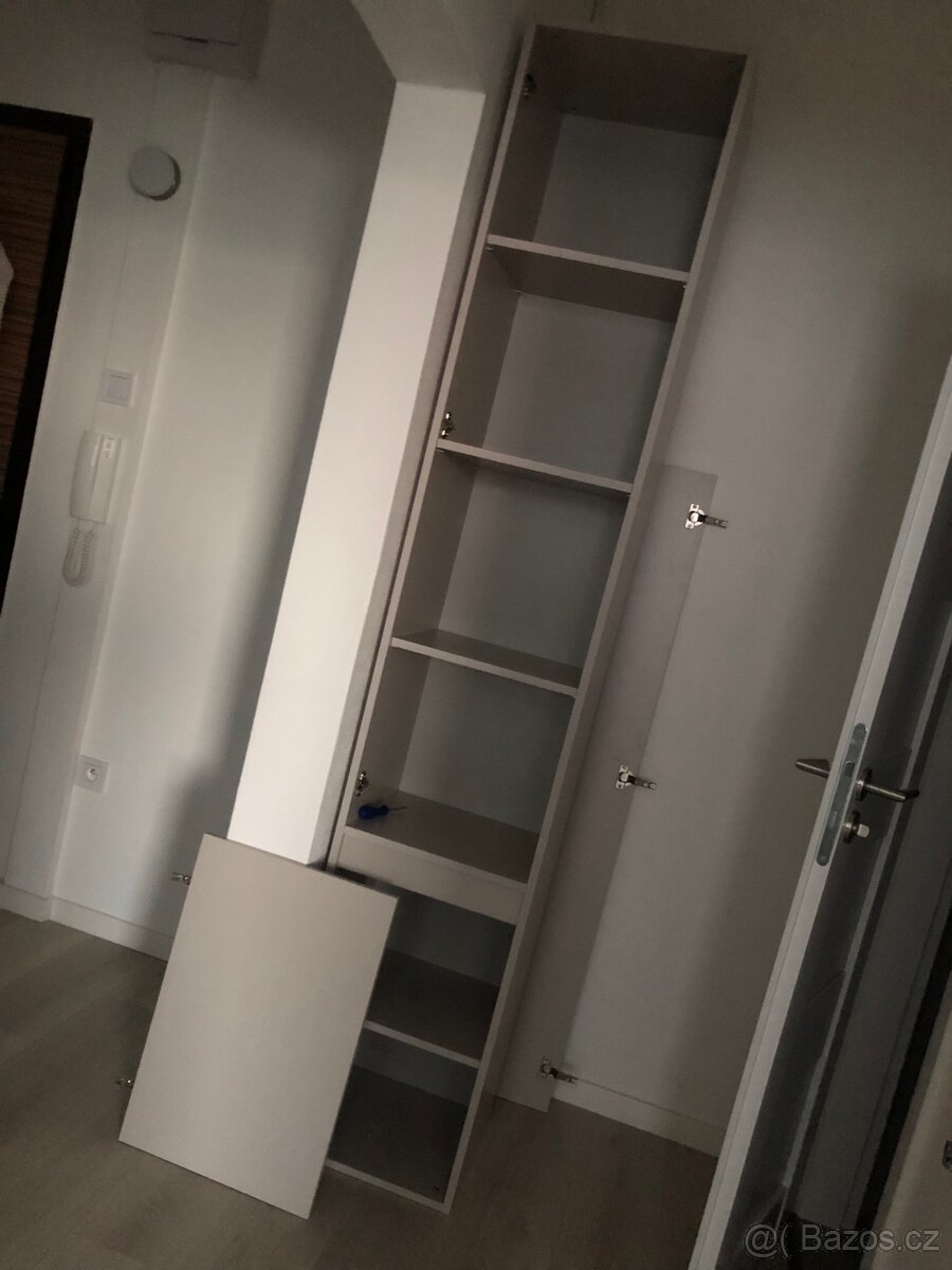 Předsíňové skříně - 4