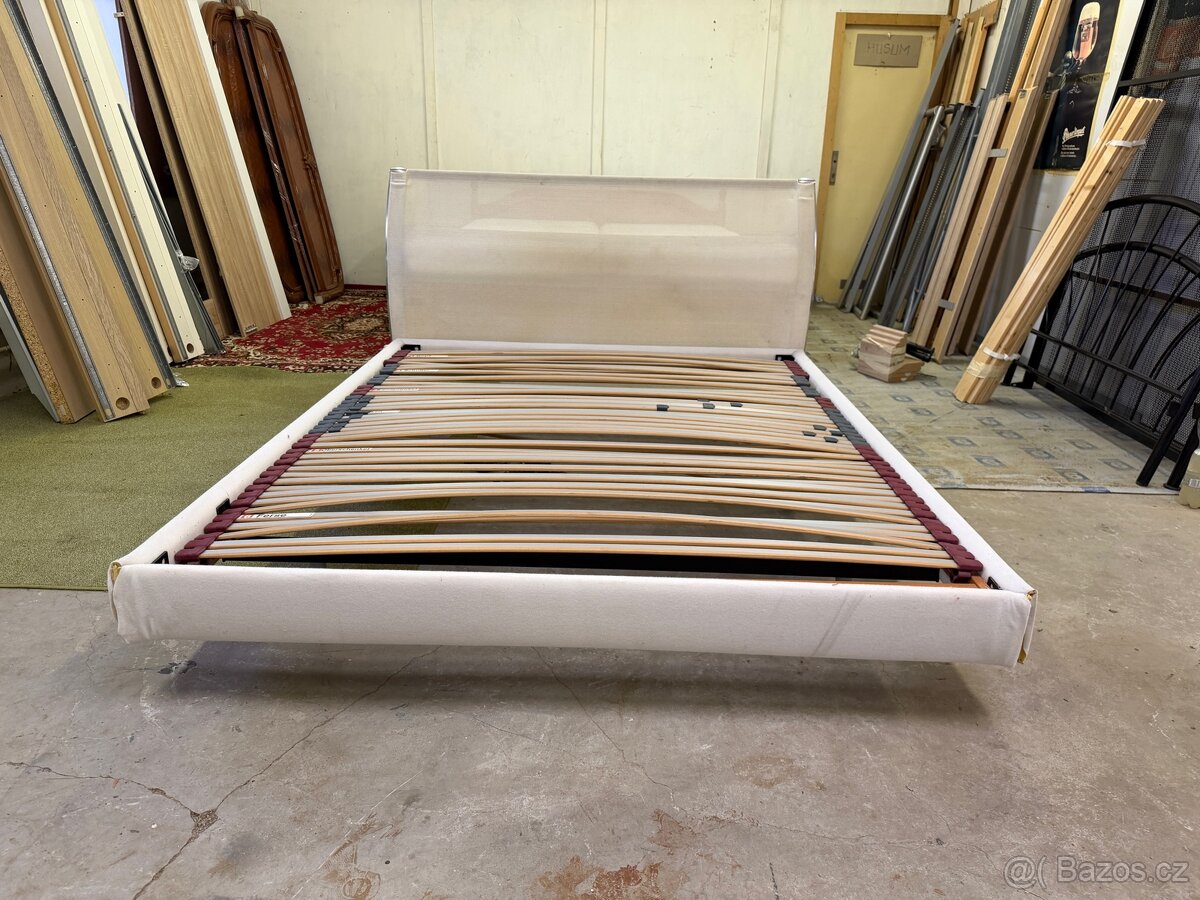 Postel 160x200 s matrací - 4