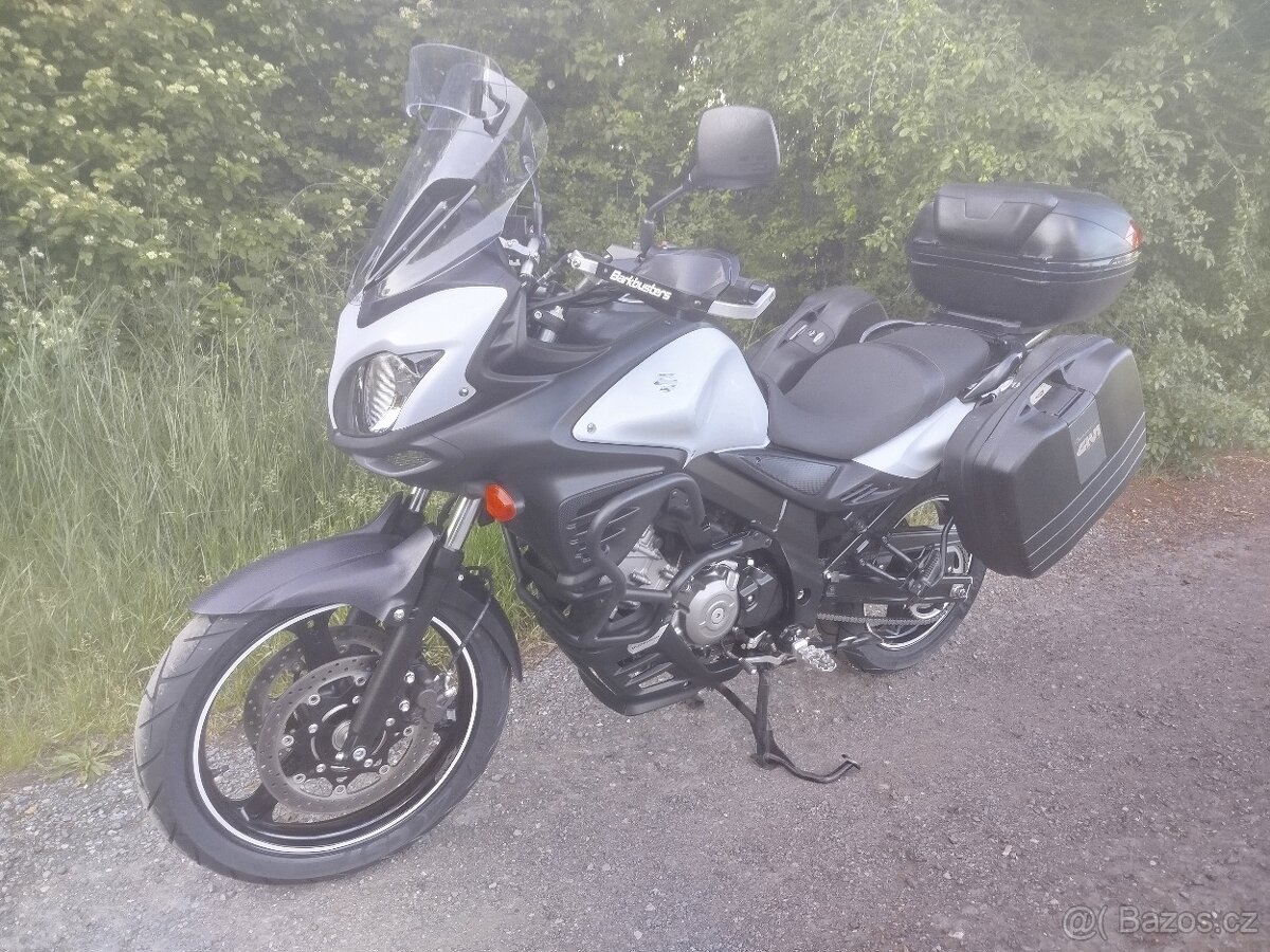 Suzuki DL 650 V strom Serviska