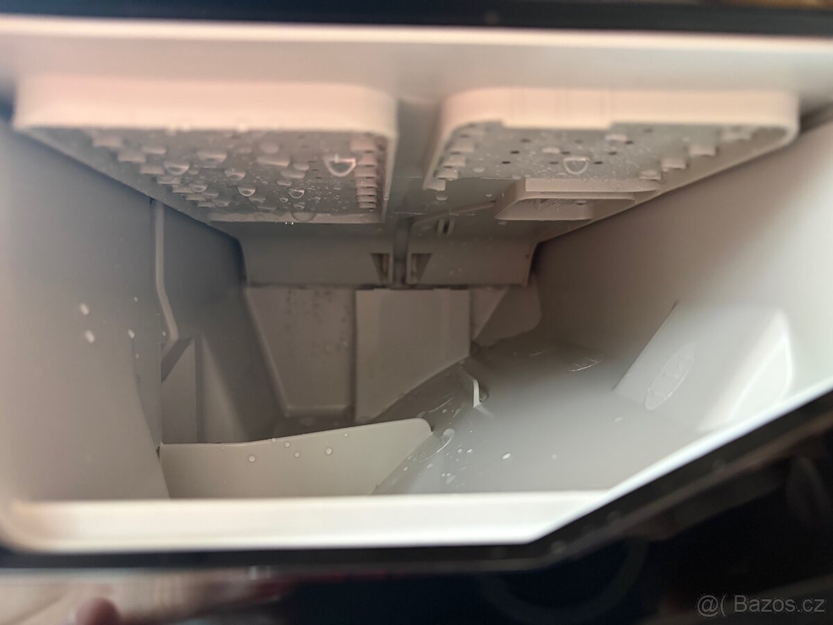 Prodám pračku LG F84A8TDS6 – 8 kg, A+++ – plně funkční - 4