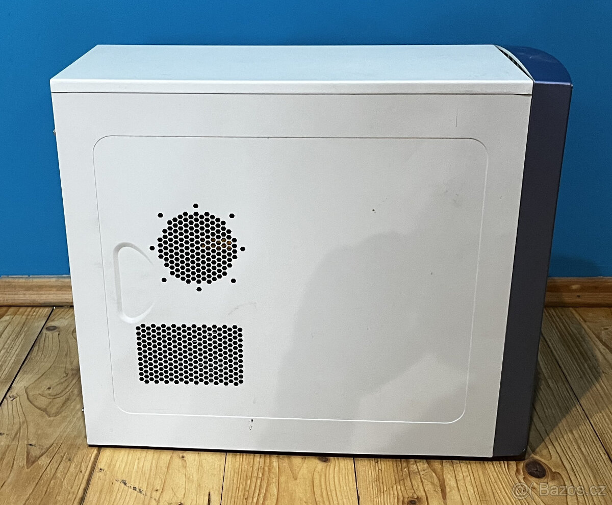 Retro PC Athlon300+/Ati 9550 - 4