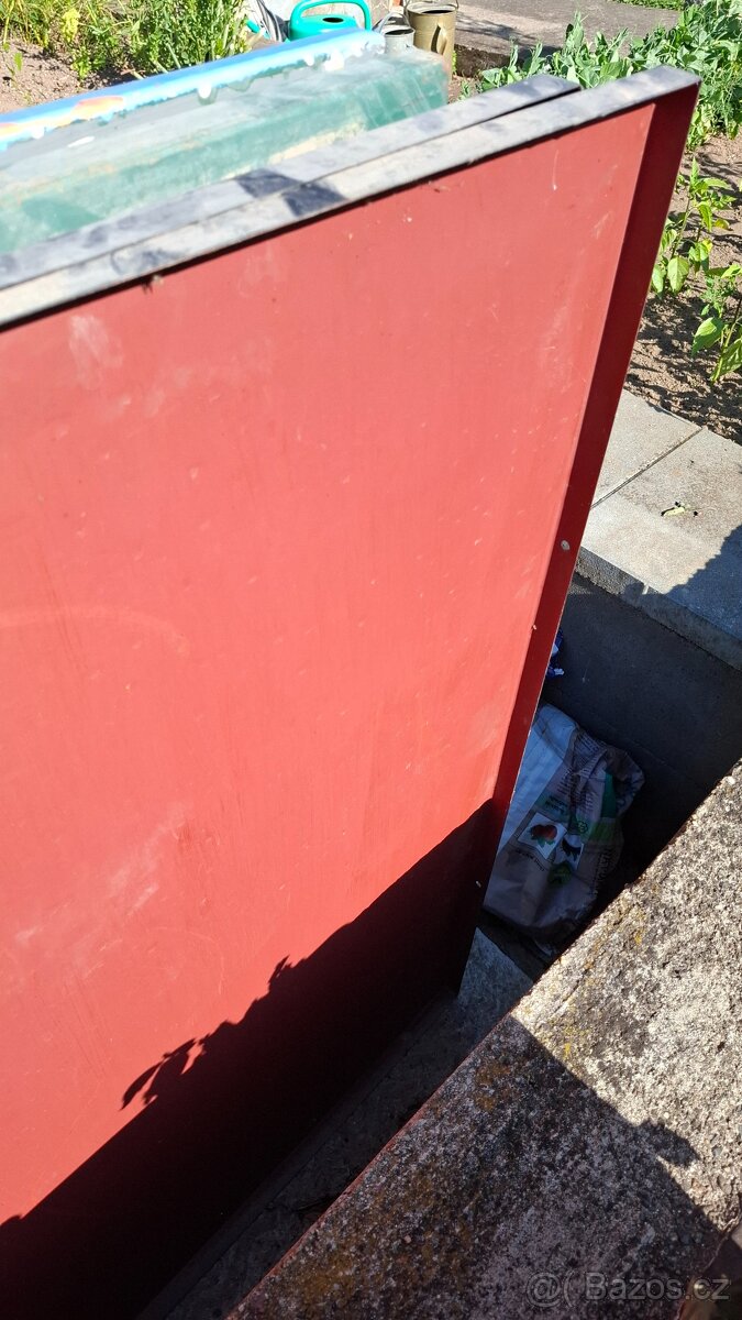 Plech Konstrukce Nádoba Nástěnka - 4