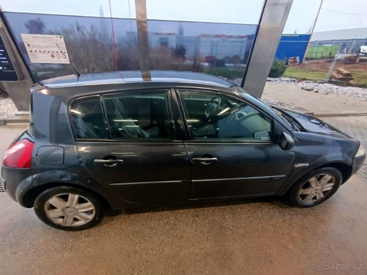 Renault Megane II 1.5DCI 60kw 2004r. - 4