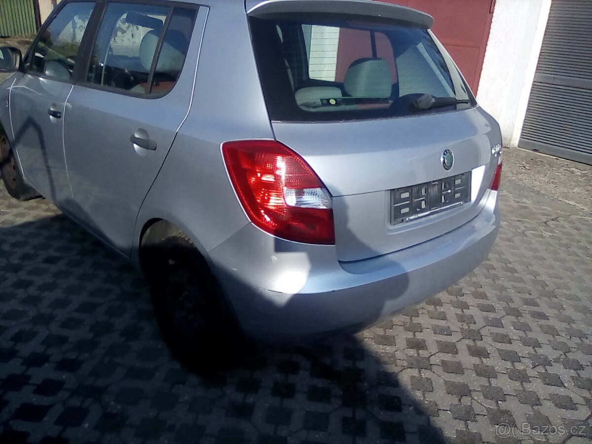 SKODA FABIA 1.2HTP 51KW hatchback - 4