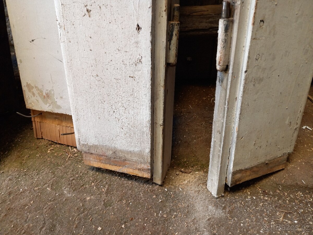 dveře s obálkou, masív, zdravé, světlost cca 111x188 - 4