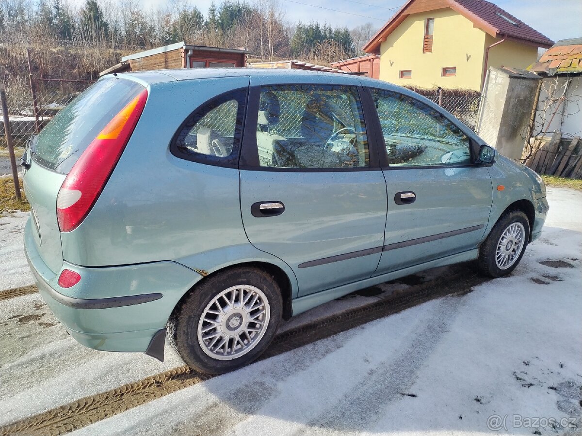 Nissan Almera Tino 1,8 LPG - 4