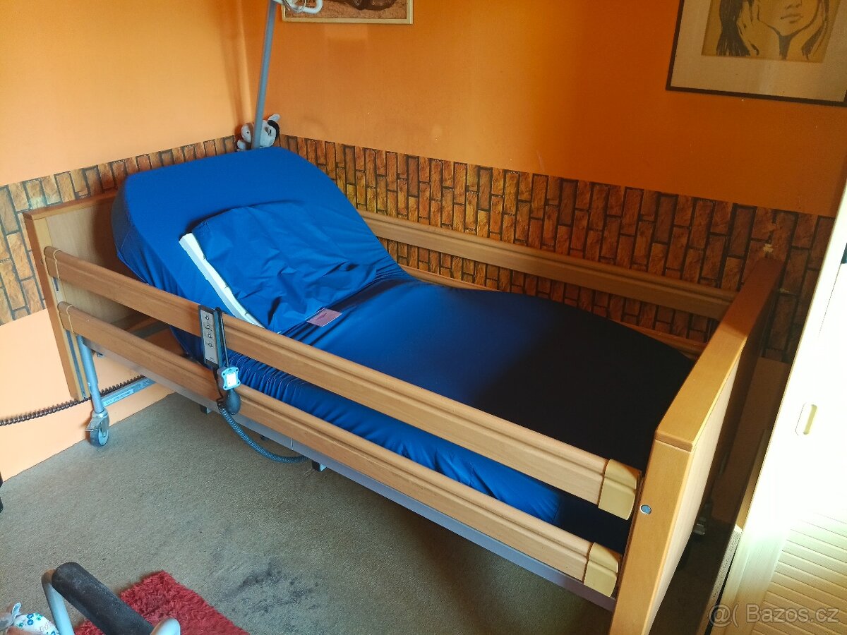 Polohovací postel a příslušenství - 4