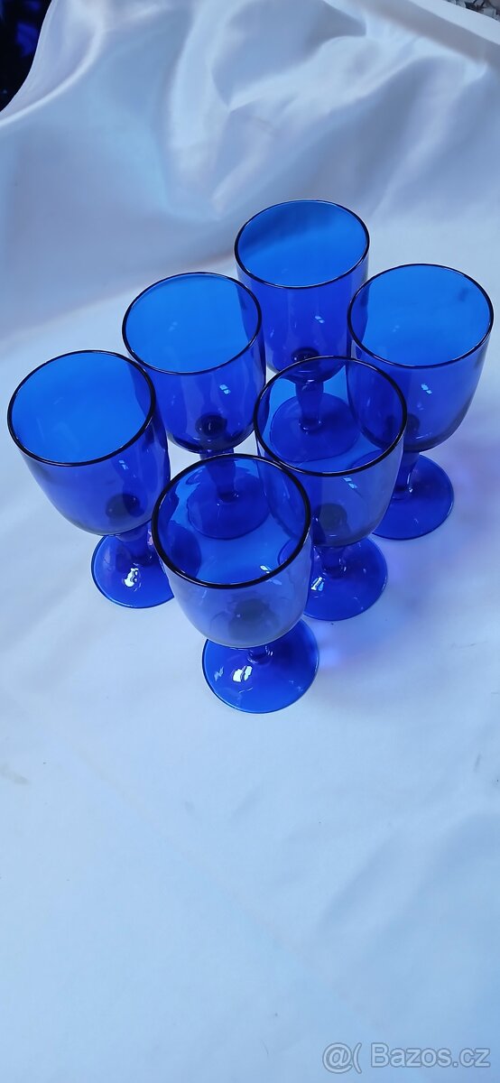 Modré nádobí - 4