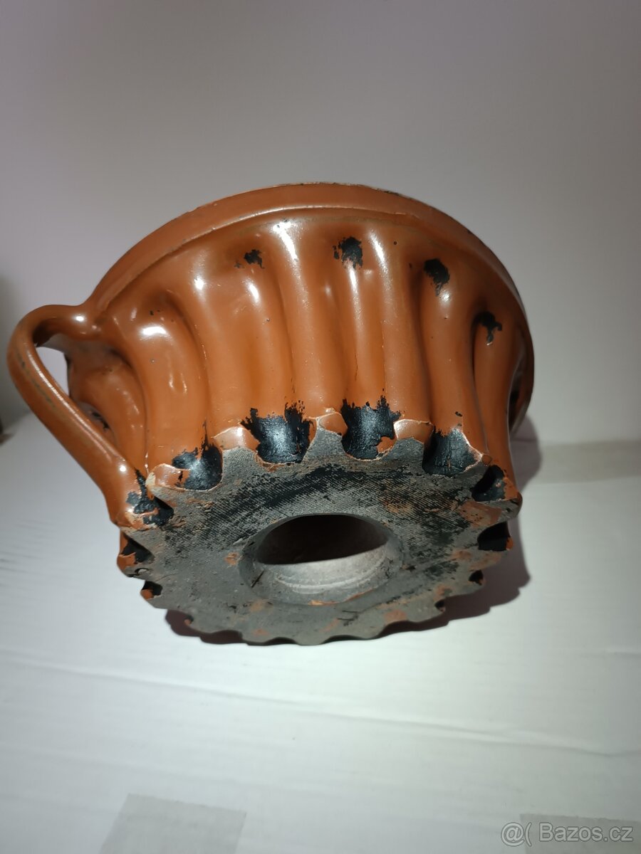 Stará kameninová forma na bábovku - 4