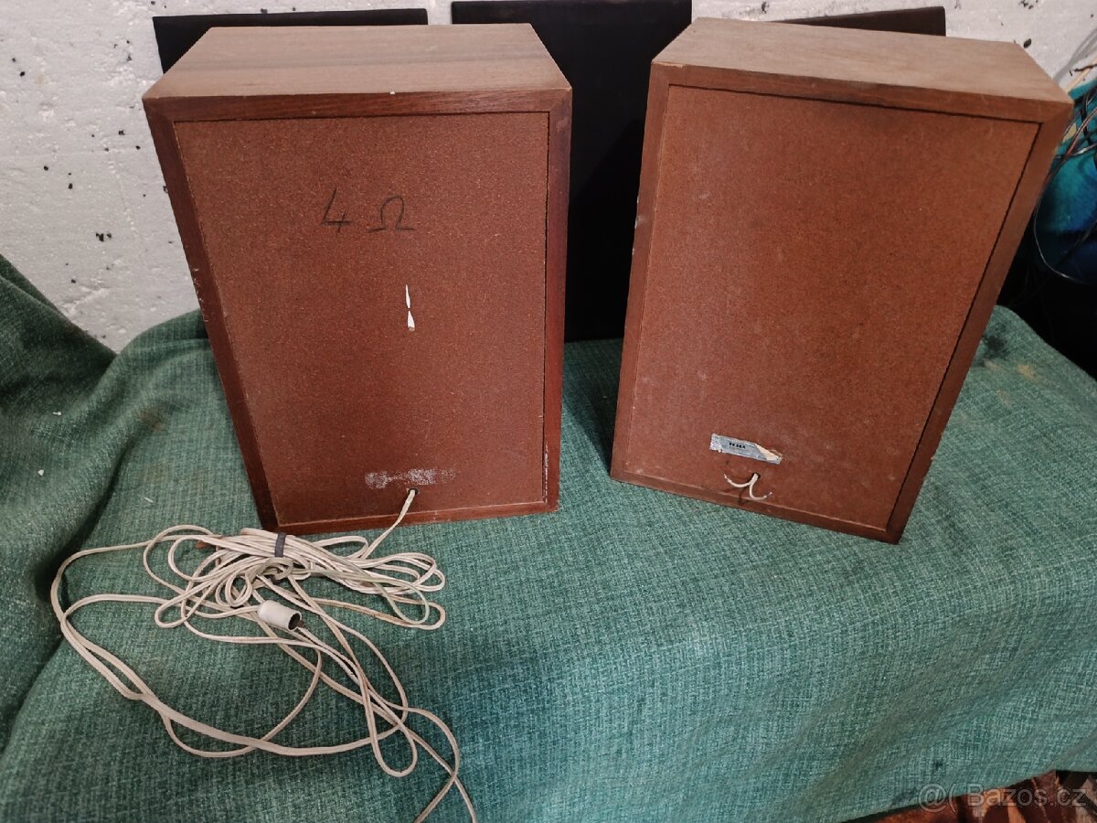 Dvě repra Tesla ARS 1014 - 4