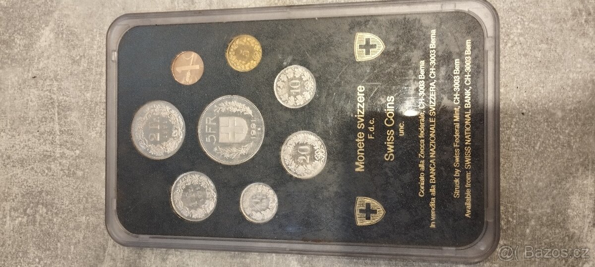 VELKÁ SBÍRKA ODZNAKŮ + MEDAILE + MINCE – 40+ LET STARÉ - 4