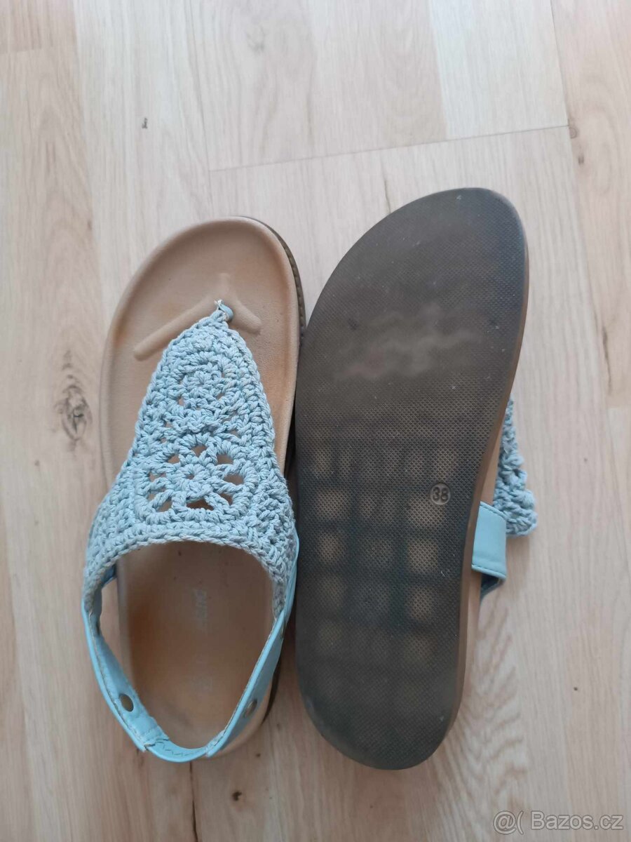 Krásné sandálky - 4