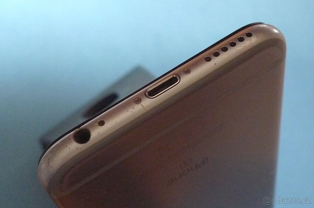 Apple iPhone 6s 32GB Baterie 100% - 4