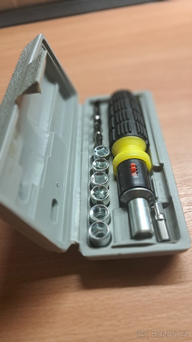 Multifunkční šroubovák s bity a nástrčnými hlavicemi - 4