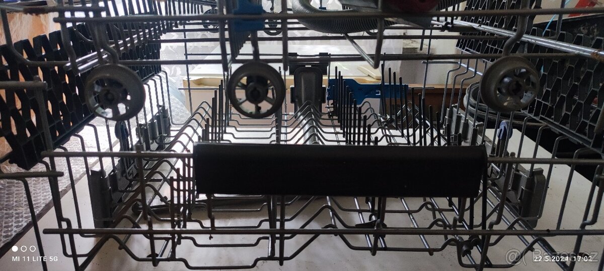 Myčka BEKO díly - 4