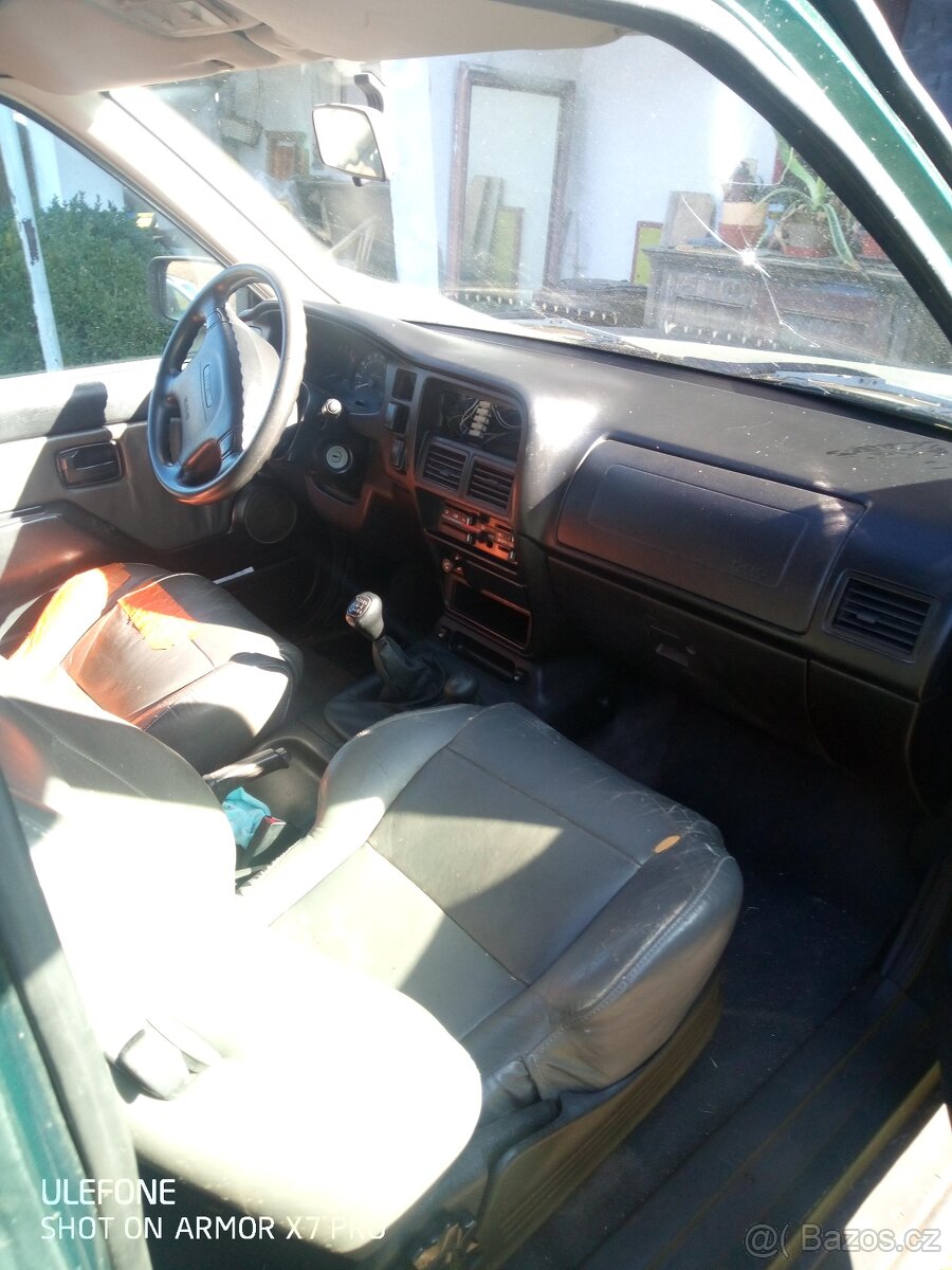 Opel Frontera 2.0i - 4