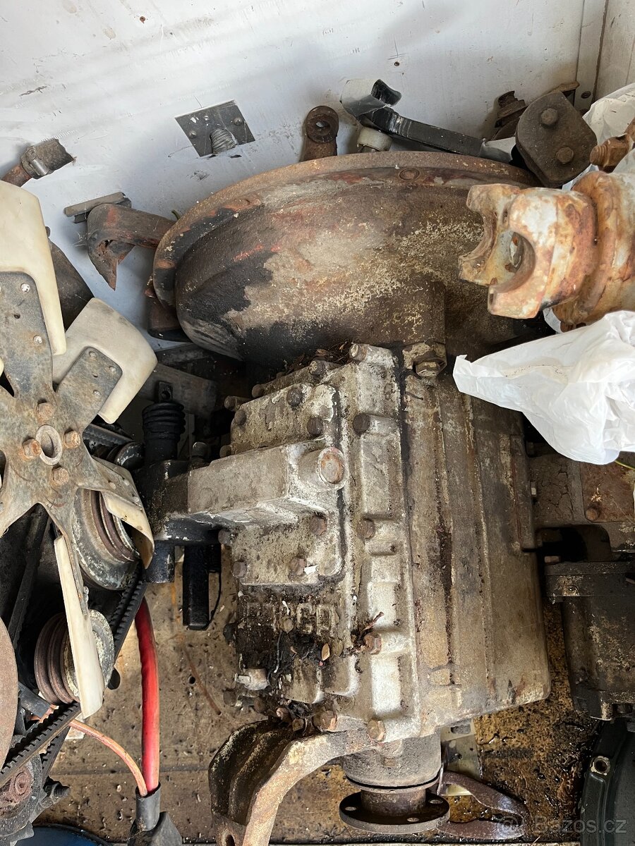 Motor, převodovka Avia - 4