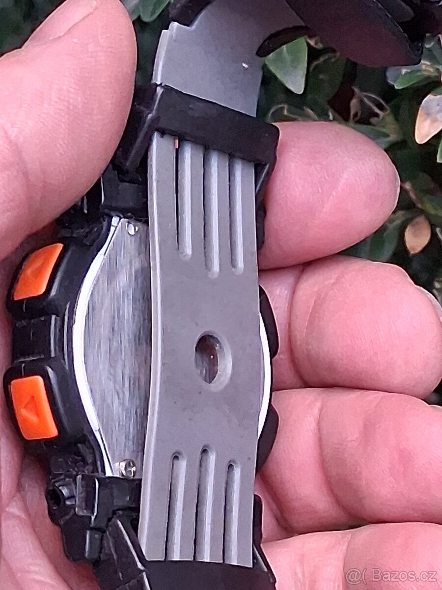 CASIO G-SHOCK STIHL - 4