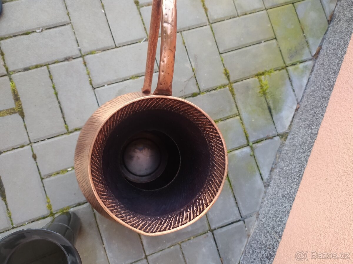 MĚDĚNÝ DŽBÁN NA KVĚTINY - 4