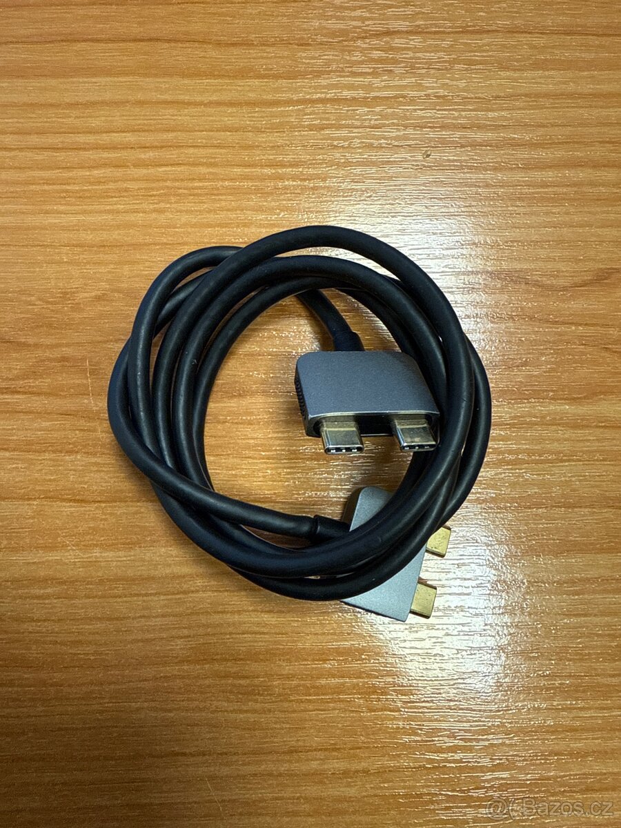 Dokovací stanice Xtorm Worx USB-C 13v1 - 4