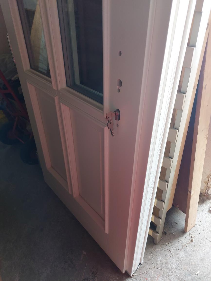 vstupní dveře do domu - 4