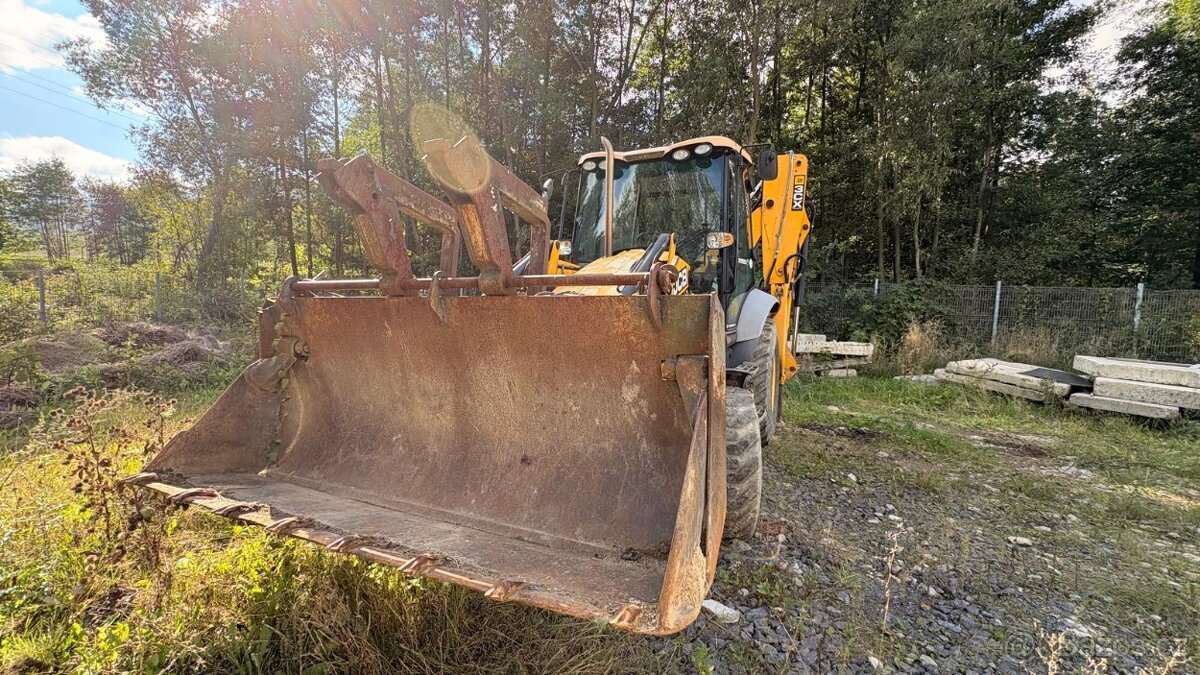 JCB 3CX - 4