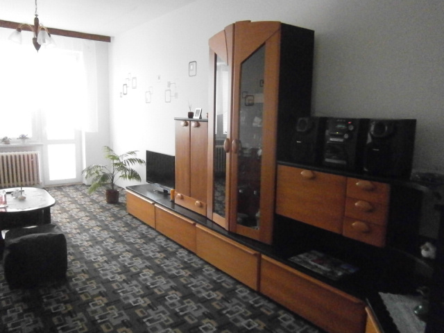 Pronájem 2+1 Třebíč, Dělnické nám. - 4