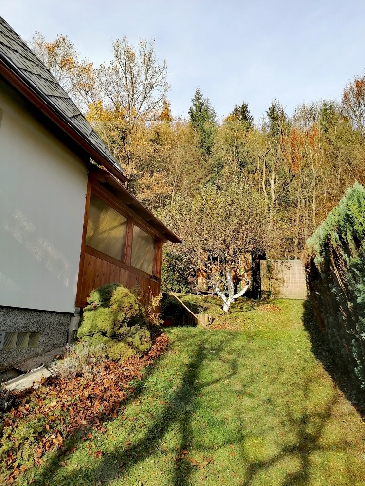 Rekreační zděná chata - 4