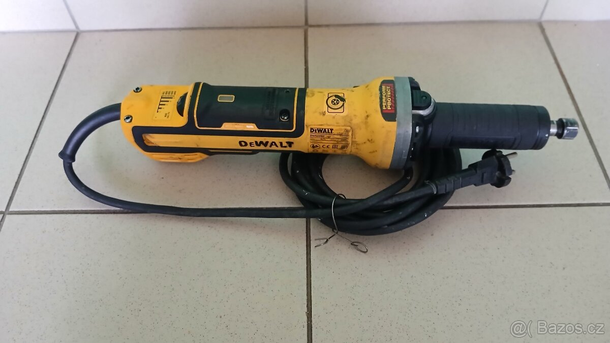 Přímá bruska Dewalt - 4