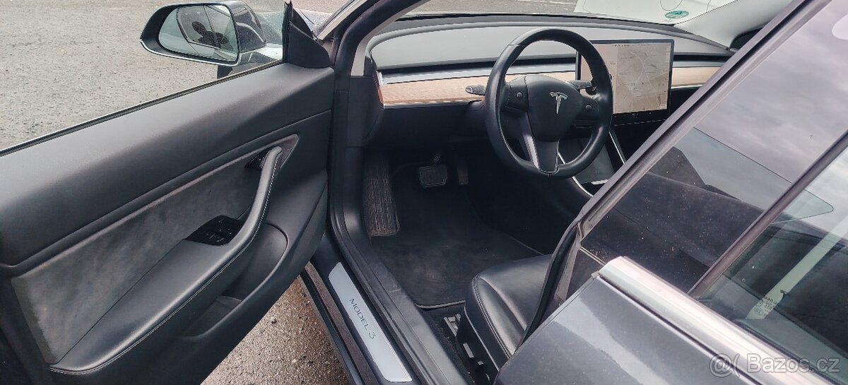 Tesla Model 3 Long Range Dual Motor 340 - 4