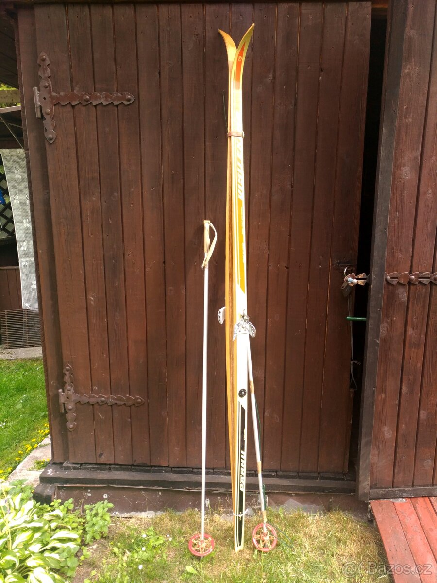 RETRO - lyže, batoh, stan, šnorchly,... - 4