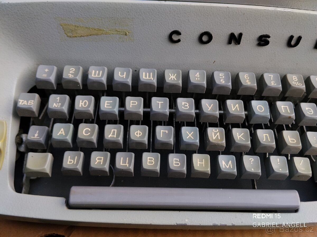 Psací stroj CONSUL 221.1 - 4