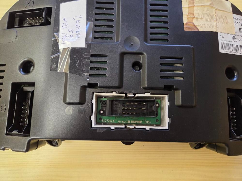 MAN TGA TGX přístrojová deska - 4