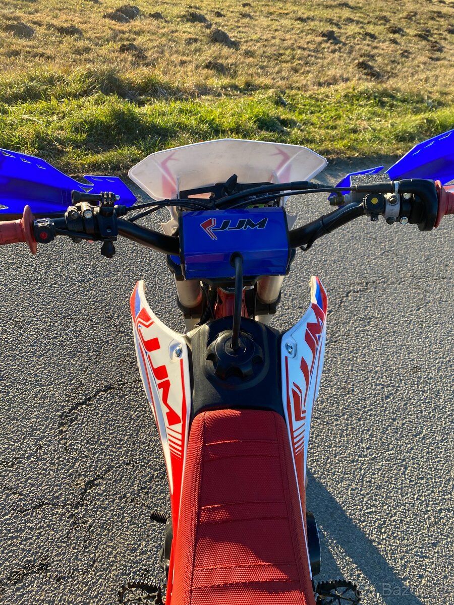JJM Pitbike 125cm 17/14