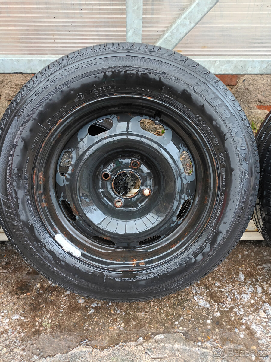 4 letní pneu 195/65 R15 (č. sady 7) - 4