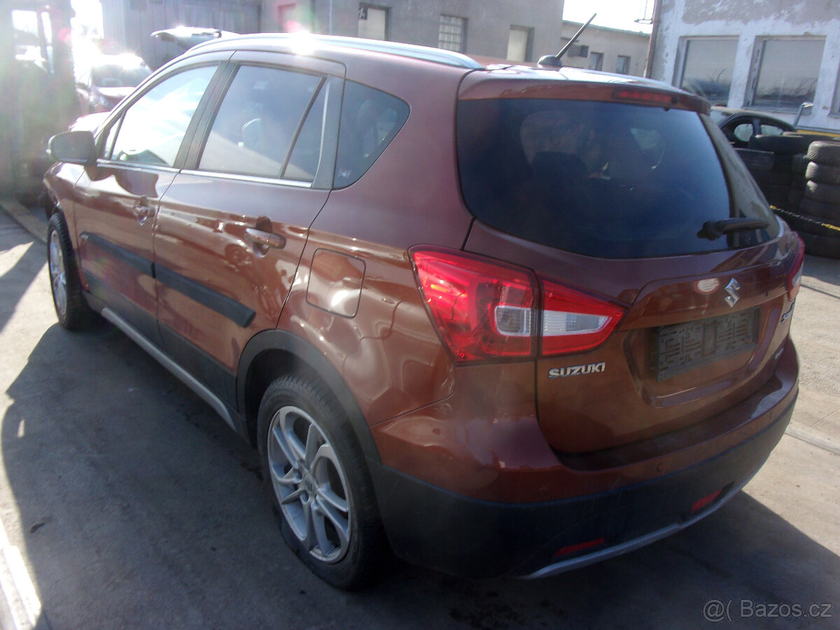 Suzuki SX4 S-cross - 4