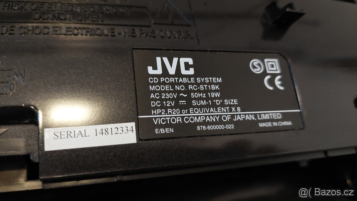 Rádio magnetofon JVC - 4