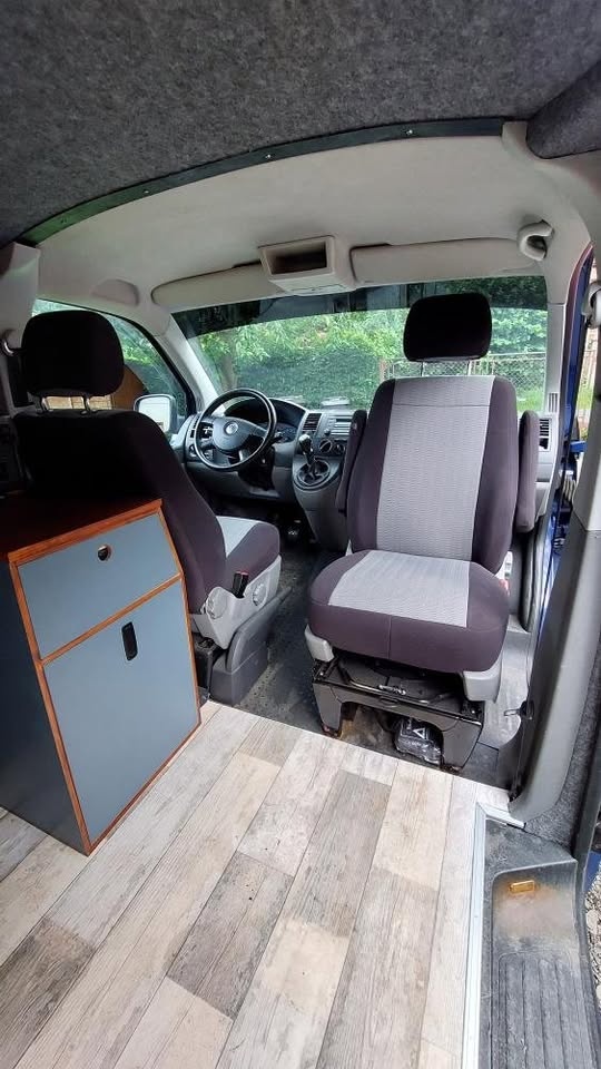 VW T5 Obytné - 4