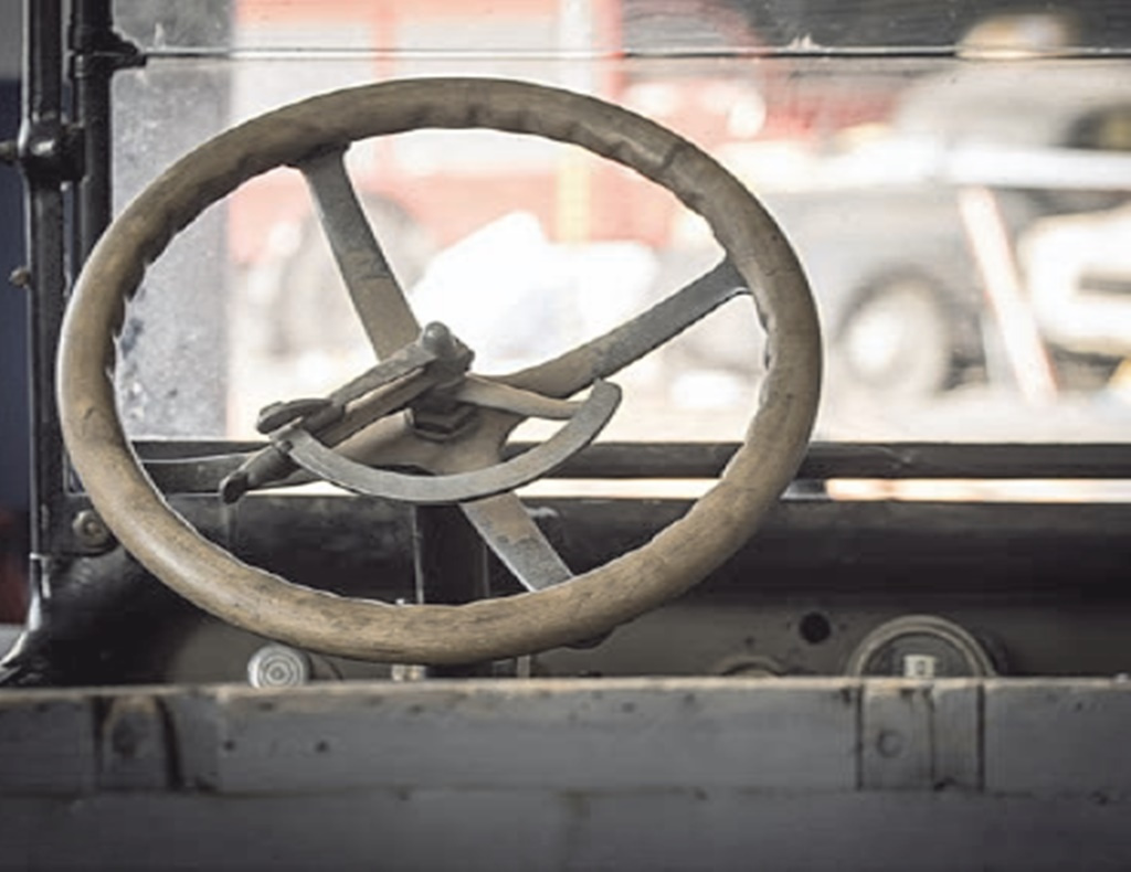 REO Fifth Touring - 4