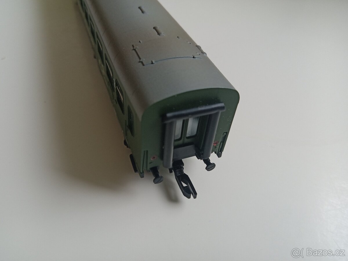 TT, čtyřosý modernizovaný osobní vůz 2. tř. býv. DR, JATT - 4