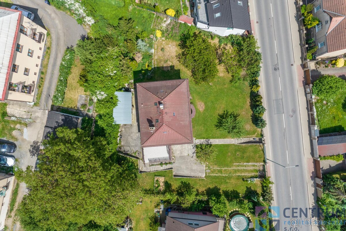 Prodej vily 272 m2 s pozemkem 1282 m2, Praha-Radotín - 4