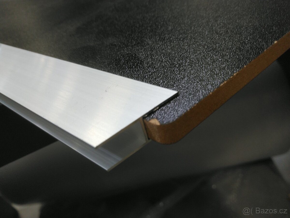 Hliníková přepravní klec pro psy, 89 × 69 × 50 cm, 13 kg - 4