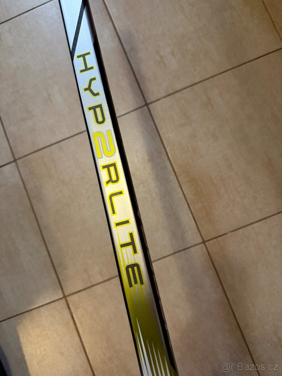 Brankářská PROFI hokejka Bauer HyperLite 2, SR/P31/26”,pravá - 4