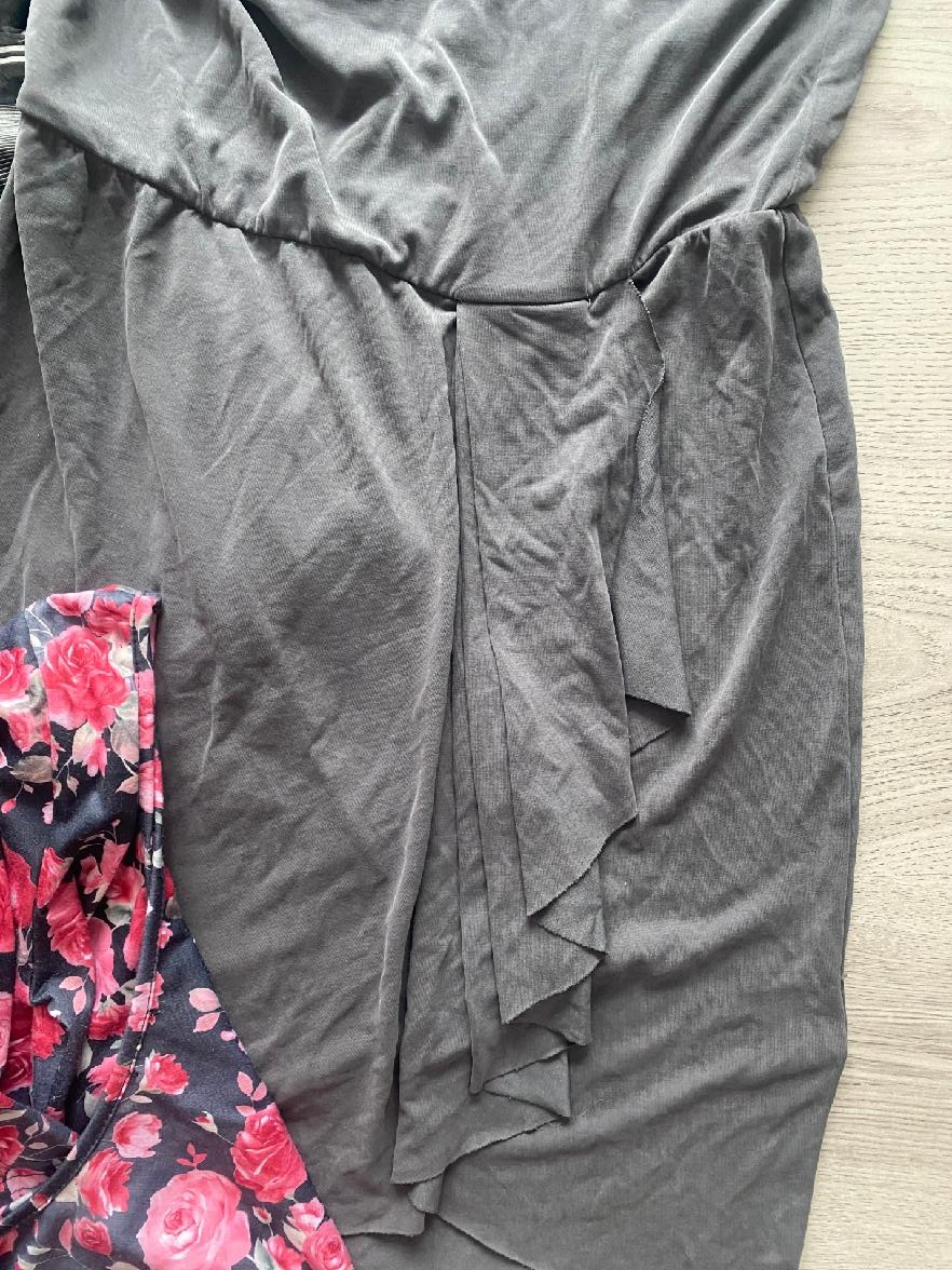 Krásné nové šaty velikost 36/S - 4